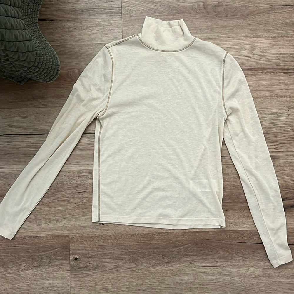 Madewell Turtleneck - M